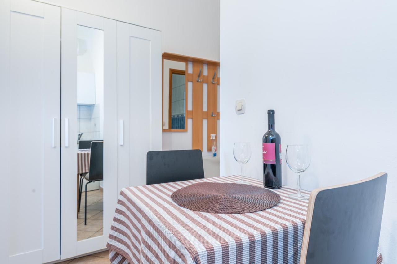 Apartment Gobac Ičići Exteriör bild